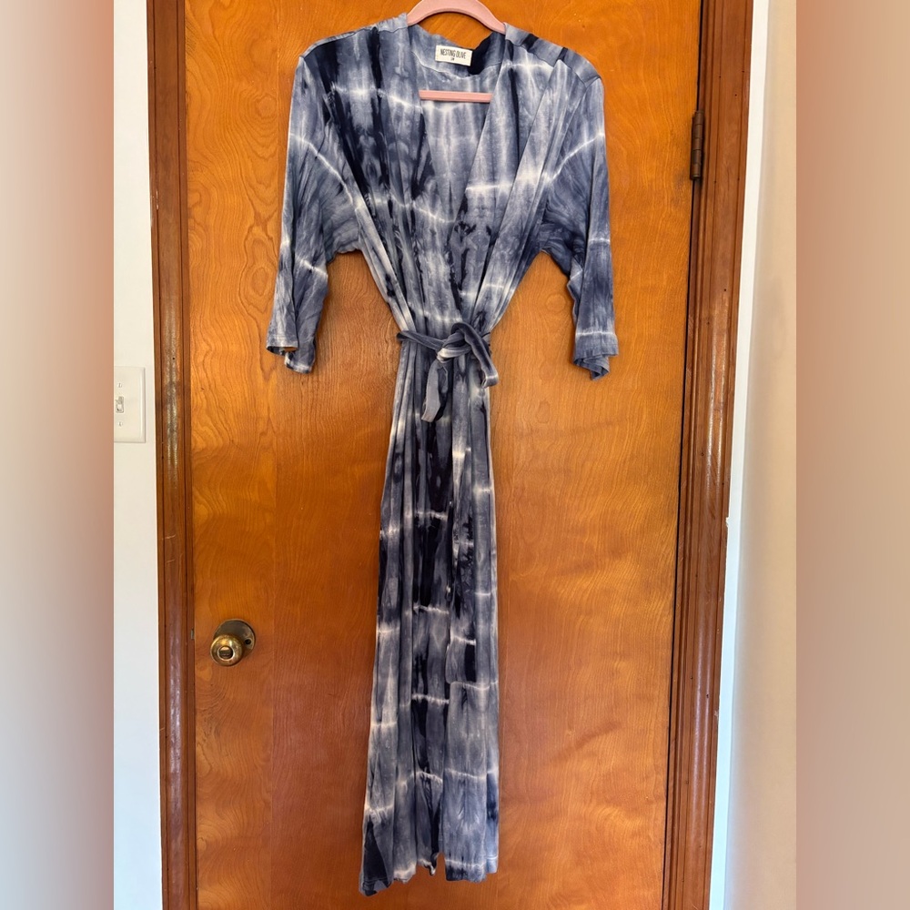 Nesting Olive Robe